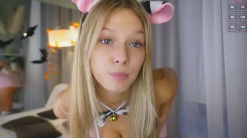 Katie online show from October 27, 1:37 pm