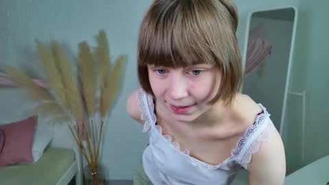 Katie online show from October 21, 2:07 pm