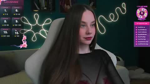 Katie online show from April 29, 9:13 am