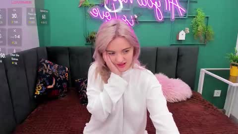 Katie online show from February 9, 1:31 am