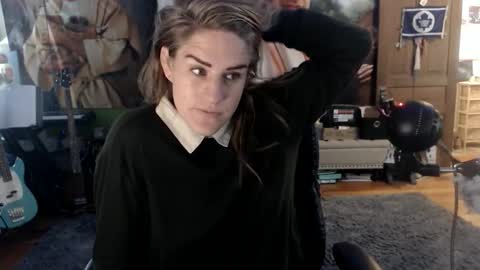 Katie online show from October 15, 3:17 am