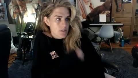 Katie online show from June 26, 5:12 am