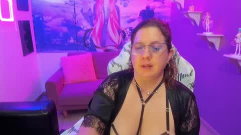 Katherine online show from December 6, 3:55 pm