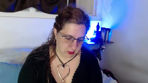 Katherine online show from February 3, 12:21 pm