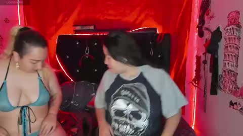 SHARON  KATIEE online show from December 2, 2:34 pm