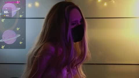 Snapshot of katienatt chatting on March 26, 3:34 am katienatt online show from March 26, 3:34 am