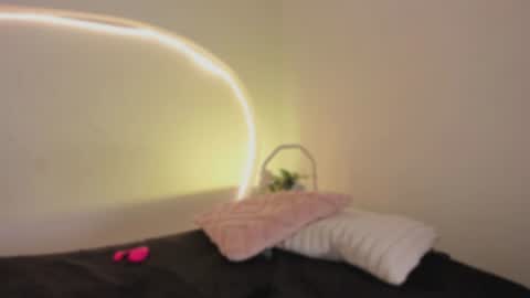 Snapshot of katiepeach_ chatting on July 28, 3:21 pm Katy IGPeach kat666 online show from July 28, 3:21 pm
