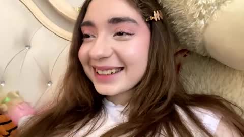 Snapshot of katinaflatau chatting on May 16, 2:49 pm Rosie online show from May 16, 2:49 pm