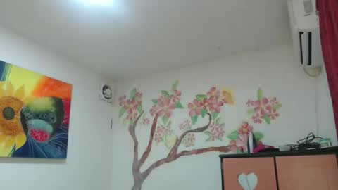 katiusca_horny2 online show from March 8, 3:54 am