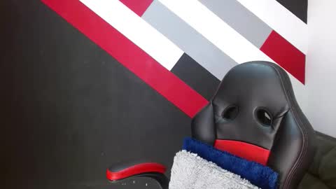 Snapshot of katiuska_xxx chatting on December 15, 6:01 pm Katiuska online show from December 15, 6:01 pm