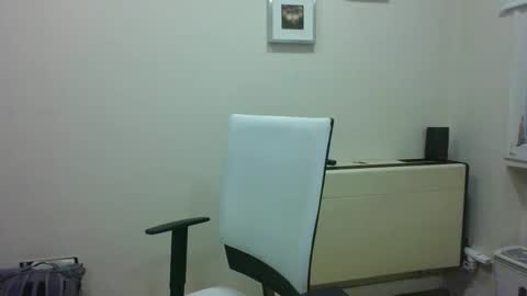 katoamad online show from April 14, 6:36 pm