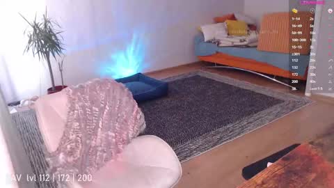 Snapshot of katrin_fox chatting on February 17, 1:21 pm pvt open online show from February 17, 1:21 pm