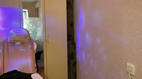   naked in pvt show 100 tk online show from March 17, 1:14 pm