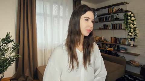 Kate Aurora online show from March 9, 7:23 am