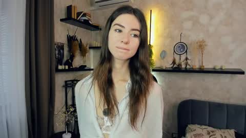 Kate Aurora online show from March 28, 8:03 am