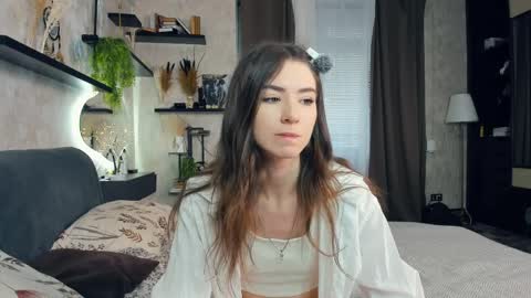 Kate Aurora online show from April 9, 8:31 am