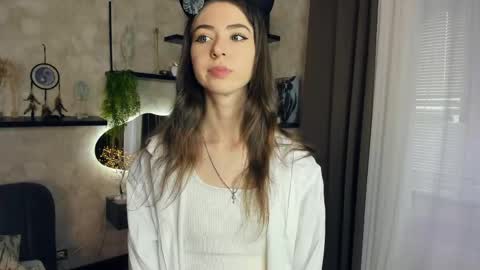 Kate Aurora online show from April 10, 9:14 am