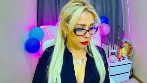 katrinacharm online show from September 22, 6:15 am