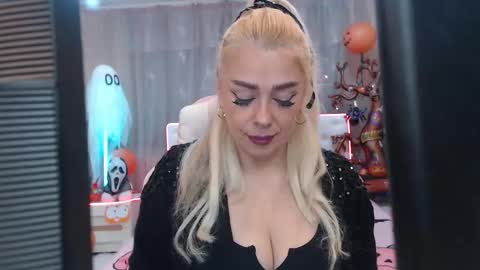 katrinacharm online show from November 6, 7:31 am