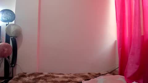 Snapshot of katrinrosex chatting on November 26, 3:02 pm Katrin online show from November 26, 3:02 pm