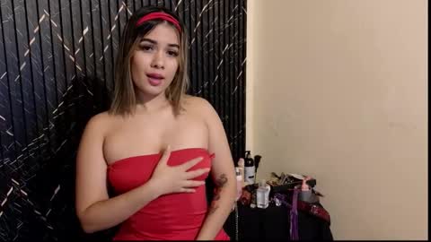 Snapshot of katt_bdsm chatting on October 22, 2:39 pm Katt online show from October 22, 2:39 pm