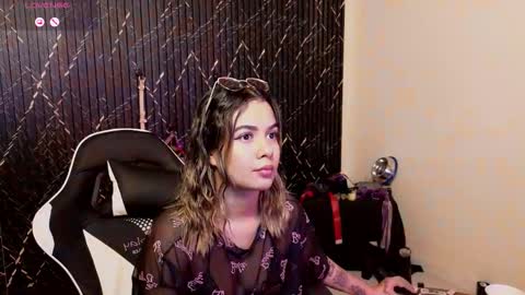 Katt  online show from January 10, 5:37 pm