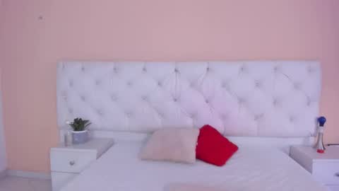 Katte online show from December 3, 1:09 pm