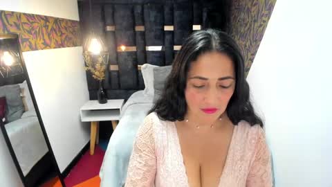 Snapshot of kattemilf_ chatting on April 14, 8:04 pm K A T T E online show from April 14, 8:04 pm
