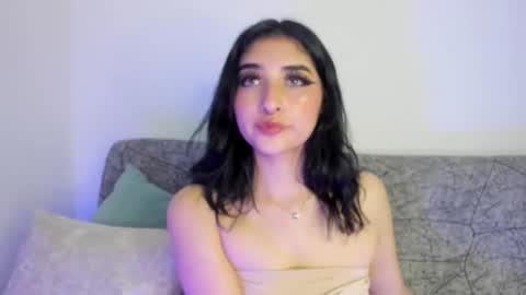 Snapshot of kattengel_ chatting on March 28, 12:32 am Kat online show from March 28, 12:32 am