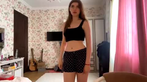 Molly online show from July 14, 6:51 am