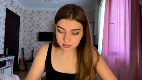 Molly online show from July 16, 7:03 am