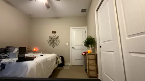 Snapshot of kattnip44 chatting on October 18, 12:02 am Josie live show Tuesday Wednesday and Thursday online show from October 18, 12:02 am