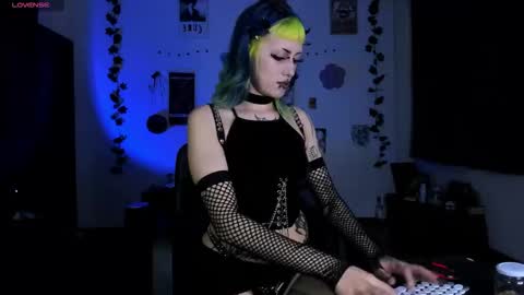 Snapshot of kattx_ chatting on February 14, 2:19 am kattx independent model online show from February 14, 2:19 am