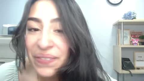 katty_love01 online show from September 17, 3:35 pm