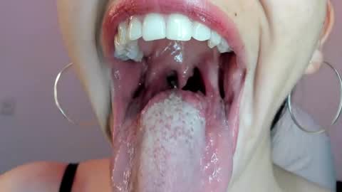 Katty online show from June 4, 7:20 pm