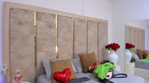 KattyaRogers online show from December 22, 7:33 pm