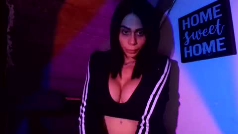 Snapshot of kattycash chatting on April 4, 10:35 am kattycash online show from April 4, 10:35 am