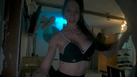 Snapshot of kattycash chatting on June 9, 7:20 am kattycash online show from June 9, 7:20 am