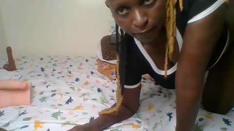 Snapshot of kattysexy2 chatting on November 11, 7:30 am kattyse online show from November 11, 7:30 am