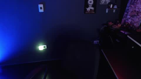      online show from October 30, 11:05 pm