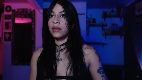      online show from February 5, 12:10 pm