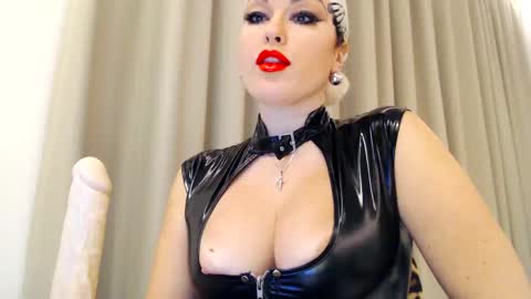 KatuhaX online show from December 18, 10:13 pm