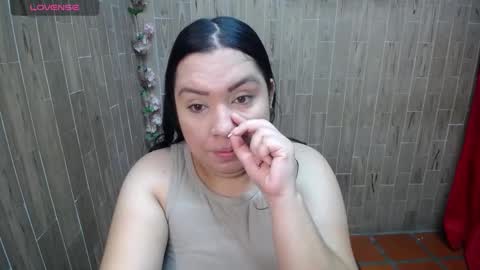 Snapshot of katy2425 chatting on November 19, 7:03 pm Katy online show from November 19, 7:03 pm