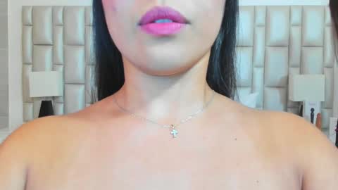 katy blonde girl and paola big boobs online show from January 14, 7:43 pm