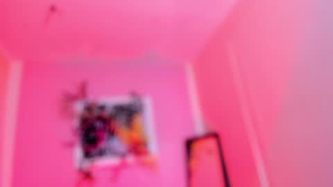 Snapshot of katy_bratz chatting on June 25, 2:44 am Katy online show from June 25, 2:44 am