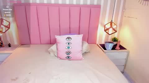 Snapshot of katy_brownn_ chatting on January 10, 10:36 pm KATY online show from January 10, 10:36 pm