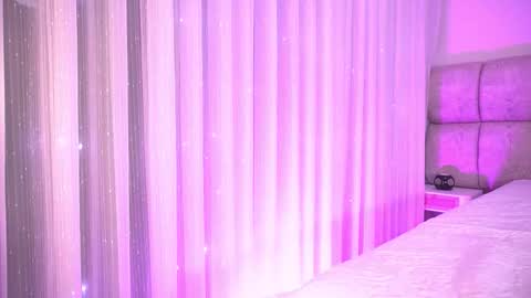 Snapshot of katy_rios_ chatting on November 19, 12:27 pm Katy online show from November 19, 12:27 pm