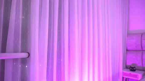 Snapshot of katy_rios_ chatting on December 4, 12:03 pm Katy online show from December 4, 12:03 pm