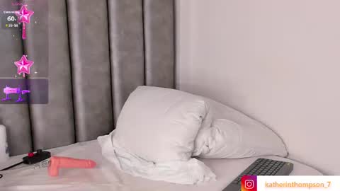 Snapshot of katy_thompson_ chatting on July 5, 4:19 am Katherin online show from July 5, 4:19 am