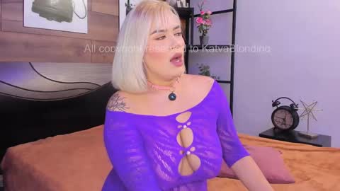 salo  online show from October 11, 5:44 pm